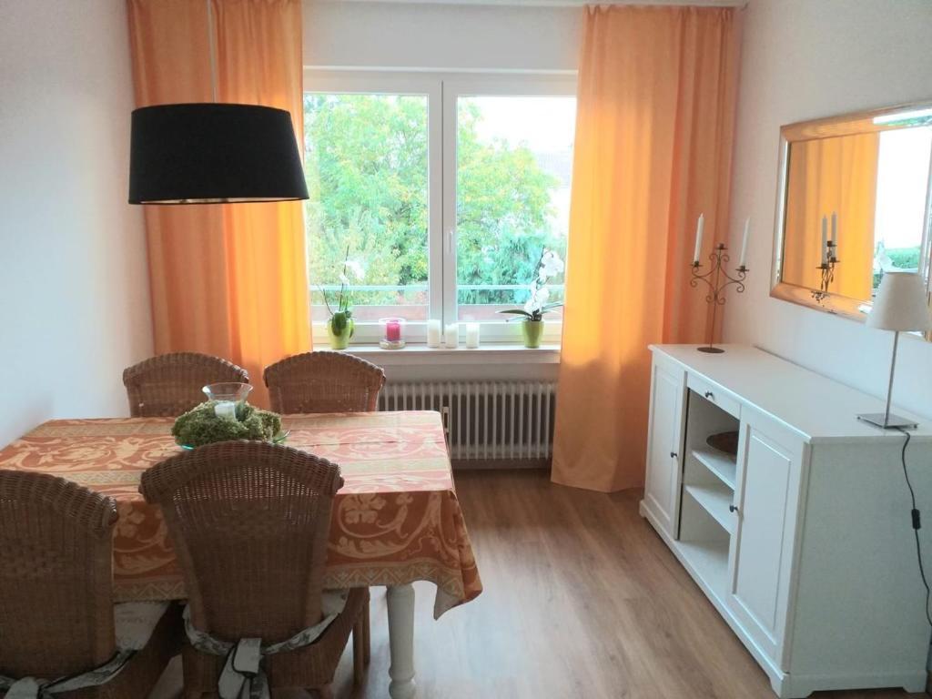 Helle 4 Zkb Mit Balkon In Appartamento